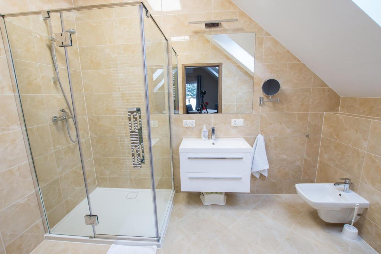 Aparthotel Dwor Skalny Apartamenty, I Restauracja Karczma Skalna
