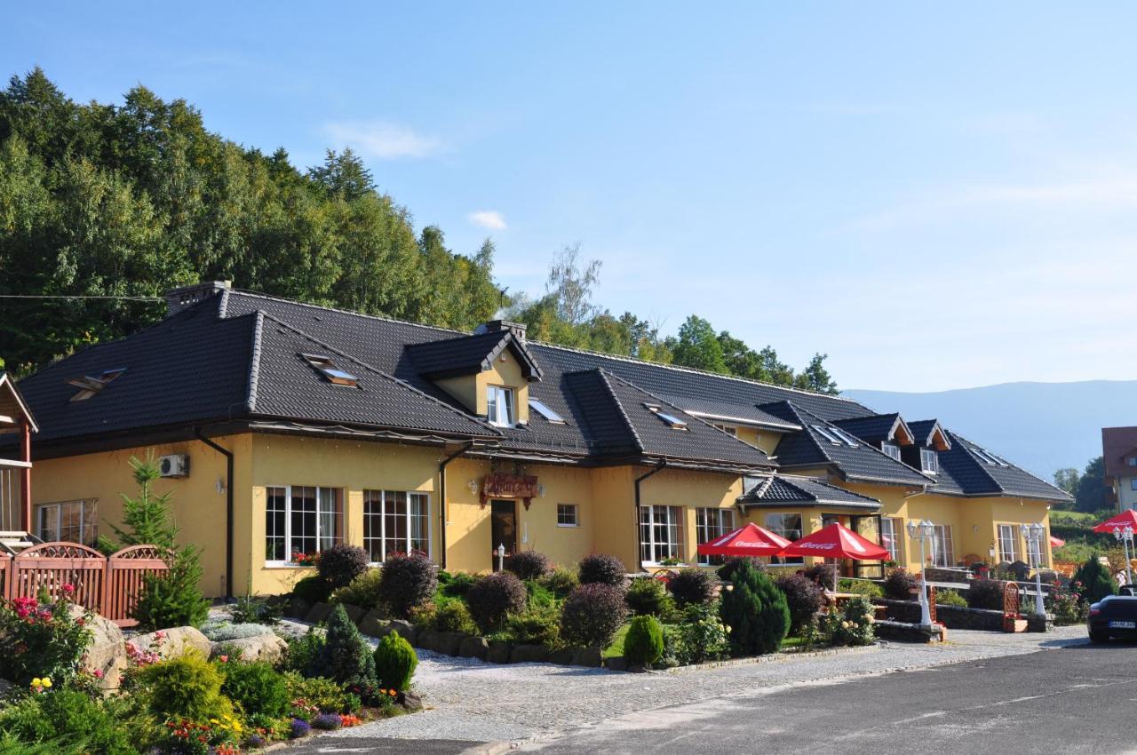 Dwor Skalny Apartamenty, I Restauracja Karczma Skalna Aparthotel *